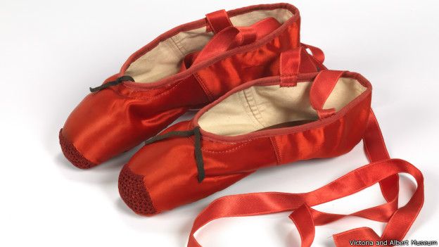 150611164236 shoes exhbition 624x351 victoriaandalbertmuseum