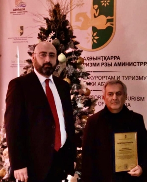 МИНИСТР ТУРИЗМА ПООЩРИЛ  РЯД РАБОТНИКОВ ТУРИСТИЧЕСКОЙ ОТРАСЛИ