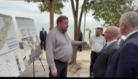 БАДРА ГУНБА И СЕРГЕЙ КИРИЕНКО ОЗНАКОМИЛИСЬ С ПРОЕКТОМ РЕКОНСТРУКЦИИ НАБЕРЕЖНОЙ В ГУДАУТЕ