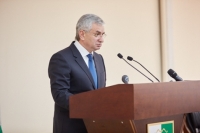 РАУЛЬ ХАДЖИМБА: Я ПОРУЧАЮ РУКОВОДСТВУ ПРАВООХРАНИТЕЛЬНЫХ ОРГАНОВ УСИЛИТЬ РАБОТУ И ВЗАИМОДЕЙСТВИЕ ДРУГ С ДРУГОМ