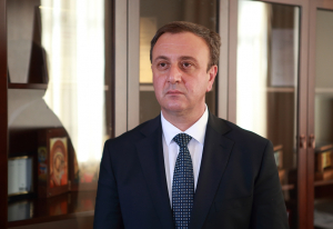 ВЛАДИМИР ДЕЛБА ПОЗДРАВИЛ СТРОИТЕЛЕЙ С ПРОФЕССИОНАЛЬНЫМ ПРАЗДНИКОМ