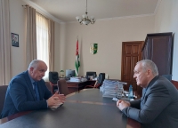 ПРЕМЬЕР-МИНИСТРУ ДОЛОЖИЛИ О ДОСТАВКЕ ГУМАНИТАРНОГО ГРУЗА В ДНР И ЛНР