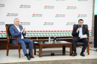 БАДРА ГУНБА ВСТРЕТИЛСЯ С ФИНАЛИСТАМИ И ПОБЕДИТЕЛЯМИ КОНКУРСА &laquo;КОМАНДА АБХАЗИИ&raquo;