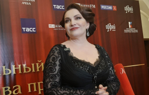 ХИБЛА ГЕРЗМАВА СЧИТАЕТ, ЧТО АБХАЗИИ НУЖЕН БОЛЬШОЙ КОНЦЕРТНЫЙ ЗАЛ