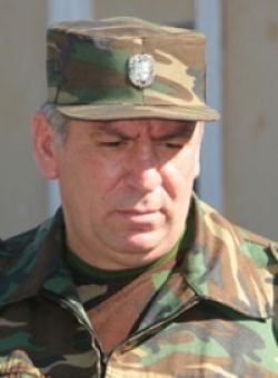 МИНИСТР ОБОРОНЫ ПРЕДУПРЕДИЛ ВОЕННОСЛУЖАЩИХ О НЕДОПУСТИМОСТИ КОММЕНТАРИЕВ ВОЕННЫХ ВОПРОСОВ В СОЦИАЛЬНЫХ СЕТЯХ