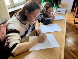 АДМИНИСТРАЦИЯ ГАГРСКОГО РАЙОНА ПОМОЖЕТ СЕМЬЯМ ПОСТРАДАВШИМ ОТ ПОЖАРА ПРИОБРЕСТИ ЖИЛЬЕ