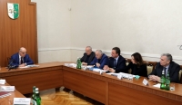 ЕЖЕНЕДЕЛЬНОЕ РАБОЧЕЕ СОВЕЩАНИЕ ПРЕЗИДЕНТА С РУКОВОДСТВОМ КАБИНЕТА МИНИСТРОВ И ПАРЛАМЕНТА