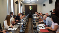 ПАРЛАМЕНТ ИЩЕТ НОВУЮ МОДЕЛЬ СОХРАНЕНИЯ ПАМЯТНИКОВ