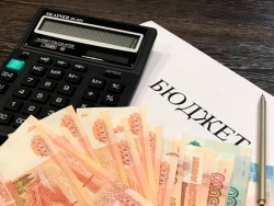 УТВЕРЖДЕНЫ БЮДЖЕТЫ