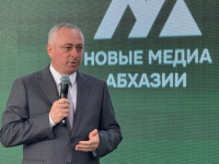 БАДРА ГУНБА ПОСЕТИЛ ПЕРВЫЙ МОДУЛЬ ОБРАЗОВАТЕЛЬНОГО ПРОЕКТА &laquo;НОВЫЕ МЕДИА АБХАЗИИ&raquo;