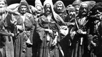 28 СЕНТЯБРЯ В АБХАЗСКОМ  ДРАМТЕАТРЕ  СОСТОИТСЯ ПРЕМЬЕРА СПЕКТАКЛЯ "МАХАДЖИРЫ" ПО ОДНОИМЕННОЙ ПЬЕСЕ  САМСОНА ЧАНБА