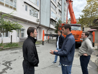 СТОЛИЧНЫЕ КОММУНАЛЬНЫЕ СЛУЖБЫ ПРОДОЛЖАЮТ РАБОТУ В УСИЛЕННОМ РЕЖИМЕ