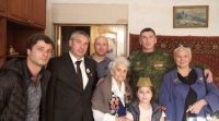 ПРЕДСТАВИТЕЛИ РУССКОЙ ОБЩИНЫ И ЧЕРНОМОРСКОГО КАЗАЧЬЕГО ВОЙСКА АБХАЗИИ ПОСЕТИЛИ ВЕТЕРАНОВ