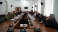 В ПАРЛАМЕНТЕ ОБСУДИЛИ ВОПРОСЫ ОБОРОННОЙ БЕЗОПАСНОСТИ