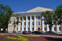 ДЕПУТАТ СУХУМСКОГО ГОРОДСКОГО СОБРАНИЯ РОЛАНД ГАМГИЯ ПЕРЕДАЛ ТАМБОВСКОМУ КРАЕВЕДЧЕСКОМУ МУЗЕЮ ДОКУМЕНТЫ СОФЬИ МИХАЙЛОВНЫ АСЕЕВОЙ