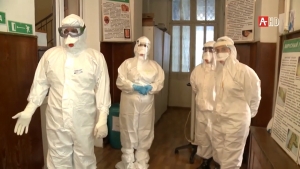 ВРАЧ МАКТИНА ЛАКЕРБАЯ: ВИРУС СТАЛ ДРУГИМ, БОЛЕЕ АГРЕССИВНЫМ, БЫСТРОТЕЧНЫМ