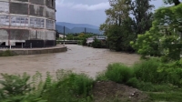 СИЛЬНЫЕ ДОЖДИ ПРИВЕЛИ К ПОДТОПЛЕНИЯМ В СУХУМЕ И ОЧАМЧЫРСКОМ РАЙОНЕ