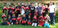 ПЕРЧАТКИ И БОКСЕРСКИЕ ГРУШИ ДЛЯ ЮНОШЕСКОЙ СБОРНОЙ АБХАЗИИ