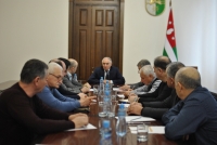 ВАЛЕРИЙ БГАНБА ПРОВЁЛ ВСТРЕЧУ С РУКОВОДСТВОМ РЯДА ГОСПРЕДПРИЯТИЙ