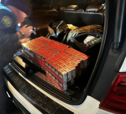 ЗАДЕРЖАН ВНЕДОРОЖНИК С ПАРТИЕЙ КОНТРАБАНДНЫХ СИГАРЕТ