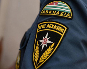 ТУРИСТОВ ИЗ ПЕТЕРБУРГА СПАСЛИ В АБХАЗИИ