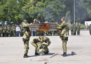 В АБХАЗИИ НА ТЕРРИТОРИИ РОССИЙСКОЙ ВОЕННОЙ БАЗЫ ПРОШЛИ ТОРЖЕСТВА, ПОСВЯЩЕННЫЕ 101-Й ГОДОВЩИНЕ СО ДНЯ ОБРАЗОВАНИЯ СОЕДИНЕНИЯ