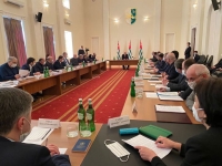 СОВЕЩАНИЕ ПО АКТУАЛЬНЫМ ВОПРОСАМ ЭКОНОМИЧЕСКОГО РАЗВИТИЯ