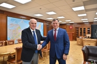 ПРЕЗИДЕНТ АБХАЗИИ ВСТРЕТИЛСЯ В МОСКВЕ С ЗАМ.ПРЕДСЕДАТЕЛЯ ПРАВИТЕЛЬСТВА МАРАТОМ ХУСНУЛЛИНЫМ
