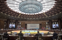 "ГЛАВНЫЕ СОБЫТИЯ НЕ БЫЛИ СВЯЗАНЫ С ЭКОНОМИКОЙ": МИРОВЫЕ СМИ О САММИТЕ G20