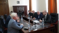 СПИКЕР ПАРЛАМЕНТА ВСТРЕТИЛСЯ С ДЕЛЕГАЦИЕЙ ИЗ РОССИИ