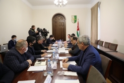 В КАБМИНЕ ОБСУДИЛИ МЕТОДЫ СНИЖЕНИЯ ПОТРЕБЛЕНИЯ ЭЛЕКТРОЭНЕРГИИ