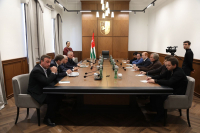 ВСТРЕЧА С РУКОВОДИТЕЛЯМИ ТОПЛИВНЫХ КОМПАНИЙ РЕСПУБЛИКИ