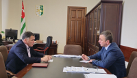ПРЕМЬЕР-МИНИСТР ПРОВЕЛ РАБОЧУЮ ВСТРЕЧУ С ПРЕДСЕДАТЕЛЕМ ГТК