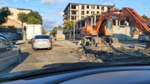 22 МАРТА С УТРА БУДЕТ ПЕРЕКРЫТО ДВИЖЕНИЕ НА УЧАСТКЕ УЛИЦЫ ЛАКОБА