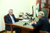 РУСЛАН ЛАДАРИЯ:  ЗАТРАТЫ ГУДАУТСКОГО РАЙОНА ПРЕВЫШАЮТ ДОХОДЫ, ПОЛУЧАЕМЫЕ ЗА СЧЕТ НАЛОГОВ