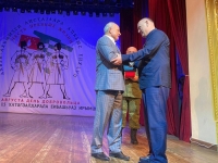 АСЛАНА БЖАНИЯ НАГРАДИЛИ МЕДАЛЬЮ &laquo;ВО СЛАВУ ОСЕТИИ&raquo;