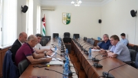 В ПАРЛАМЕНТЕ ОБСУДИЛИ ПОРЯДОК ФОРМИРОВАНИЯ, ПРИМЕНЕНИЯ ЦЕН, ПРАВИЛ ПОЛЬЗОВАНИЯ И НОРМАТИВОВ