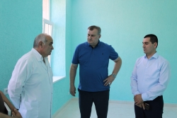 ЭДУАРД БУТБА ПРОВЕРИЛ ГОТОВНОСТЬ БОЛЬНИЦ К КУРОРТНОМУ СЕЗОНУ