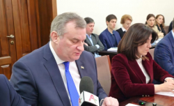 250 МИЛЛИОНОВ РУБЛЕЙ ВЫДЕЛЕНО В 2026 ГОДУ НА ПРИОБРЕТЕНИЕ ЛЕКАРСТВ ДЛЯ ГОСУДАРСТВЕННЫХ МЕДУЧРЕЖДЕНИЙ
