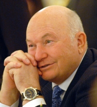 УМЕР ЮРИЙ ЛУЖКОВ