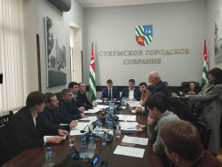 СОЦИАЛЬНЫЕ ВЫПЛАТЫ В СУХУМЕ В 2025 ГОДУ СОСТАВИЛИ ПОЧТИ 73 МЛН РУБЛЕЙ