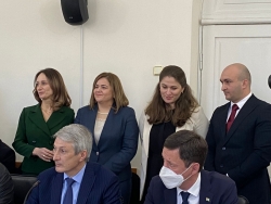 ДЕПУТАТЫ ИЗБРАЛИ СУДЕЙ