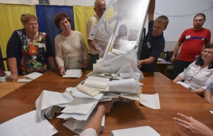 "СЛУГА НАРОДА" ЛИДИРУЕТ НА ВЫБОРАХ В РАДУ ПОСЛЕ ОБРАБОТКИ БОЛЕЕ 95% ПРОТОКОЛОВ
