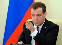 МЕДВЕДЕВ ПРИЗВАЛ ГОТОВИТЬСЯ К &laquo;ХУДШЕМУ СЦЕНАРИЮ&raquo; В ЭКОНОМИКЕ