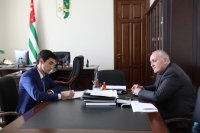 ИНАЛ ГАБЛИЯ: АБХАЗИИ НУЖНА НАЦИОНАЛЬНАЯ КОНЦЕПЦИЯ ОБРАЗОВАНИЯ