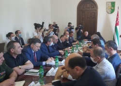 ТАМАЗ ЦАХНАКИЯ НАЗВАЛ ЭПИДЕМИОЛОГИЧЕСКУЮ СИТУАЦИЮ В АБХАЗИИ БЛАГОПРИЯТНОЙ