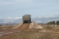 ВОДИТЕЛИ ЮВО ПРОХОДЯТ КУРСЫ ПО ЭКСТРЕМАЛЬНОМУ ВОЖДЕНИЮ ВОЕННОЙ ТЕХНИКИ