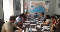 ПРЕДСЕДАТЕЛИ РАЙОННЫХ И ГОРОДСКИХ СОБРАНИЙ АБХАЗИИ ВЫСТУПАЮТ ЗА ПЕРЕНОС ВЫБОРОВ В ОРГАНЫ САМОУПРАВЛЕНИЯ, НАМЕЧЕННЫХ НА 1 НОЯБРЯ