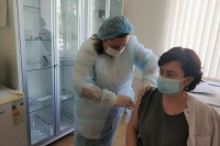ОТ КОРОНАВИРУСНОЙ ИНФЕКЦИИ ВАКЦИНИРОВАНО 16 622 ЧЕЛОВЕКА
