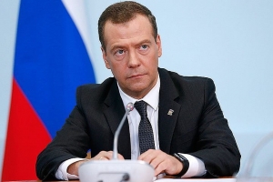 МЕДВЕДЕВ: МЫ СТОИМ ПЕРЕД НЕПРОСТОЙ ДИЛЕММОЙ, СВЯЗАННОЙ С ПРИЗНАНИЕМ ДНР И ЛНР